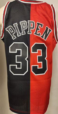 Mitchell & Ness NBA 1997-98 Chicago Bulls Split-Color Legacy Jersey - Scottie Pippen