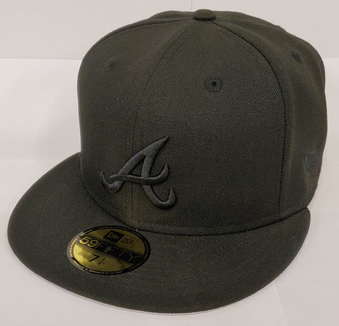 New Era MLB 5950 All-Black Pro Fitted - Atlanta Braves