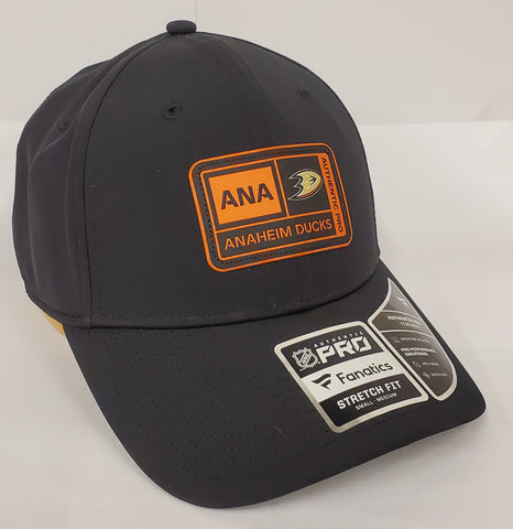 Fanatics Branded NHL Pro Rink Flex-fit S/M - Anaheim Ducks