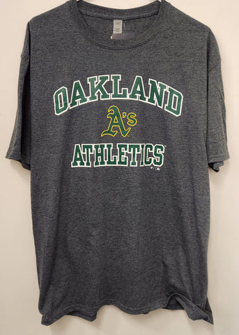Fanatics Branded Heart & Soul T-Shirt size XL - Oakland Athletics