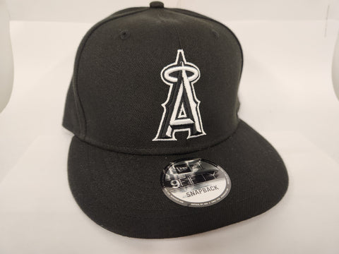 New Era MLB Black & White Snapback - Los Angeles Angels